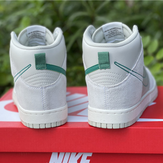 Nike Dunk High „First Use“ - EUR FASHION