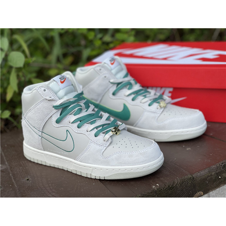 Nike Dunk High „First Use“ - EUR FASHION