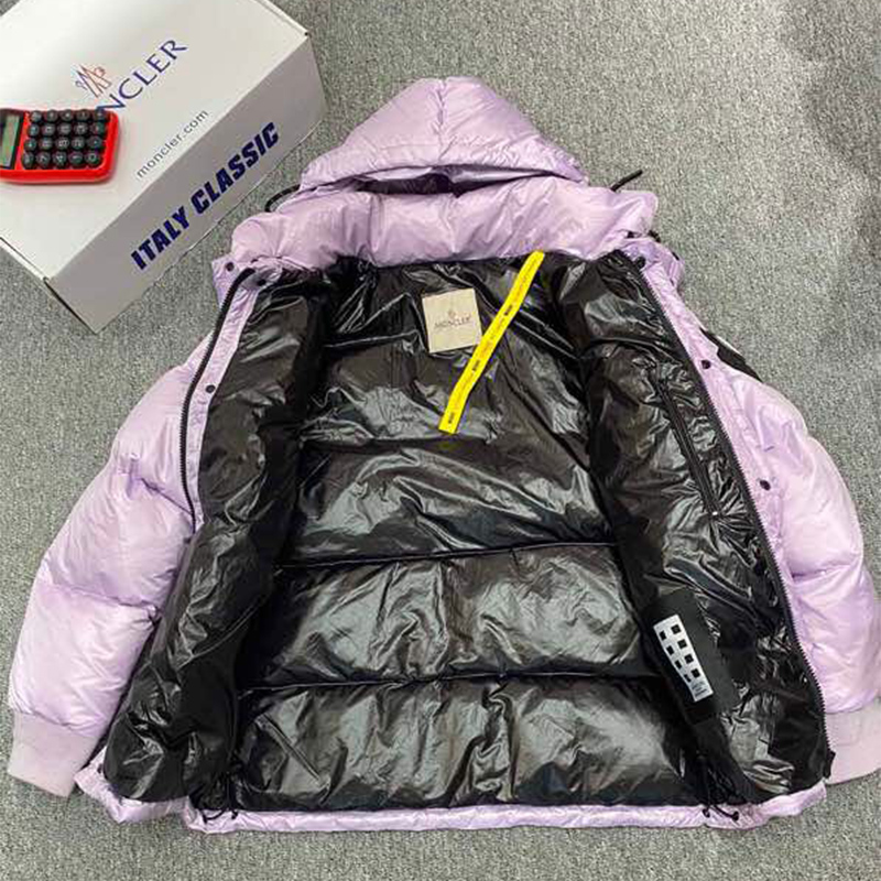 Moncler Anthemyx Kurze Daunenjacke in hellem Flieder - EUR FASHION