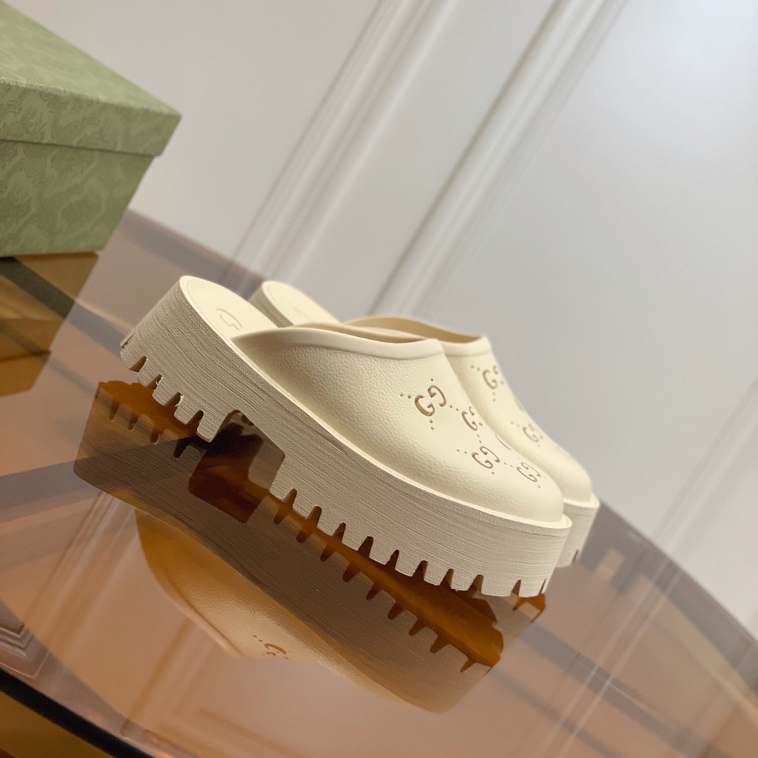 Gucci GG Slides - EUR FASHION