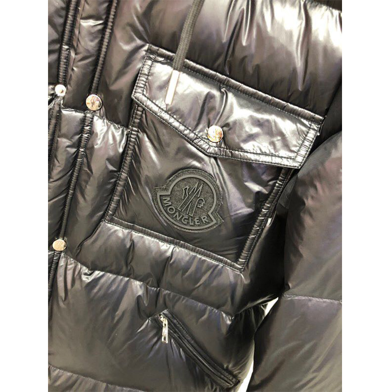 Moncler Lamentin Kurze Daunenjacke in Schwarz - EUR FASHION