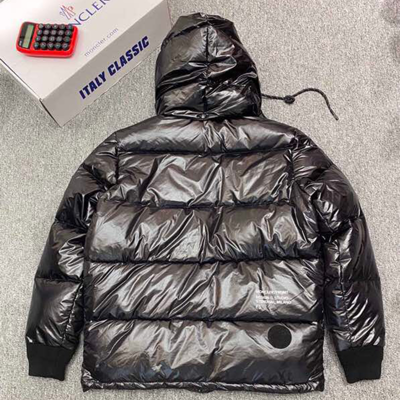 Moncler Anthemyx Kurze Daunenjacke in Schwarz - EUR FASHION