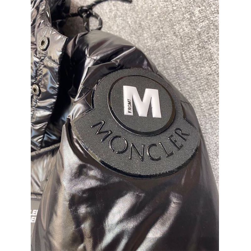 Moncler Anthemyx Kurze Daunenjacke in Schwarz - EUR FASHION