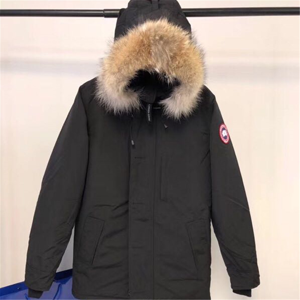 Canada Goose Herren gepolsterte lange Daunenjacke in Schwarz (06) - EUR FASHION