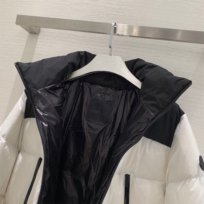 Moncler Jasione Kurze Daunenjacke in Weiß - EUR FASHION