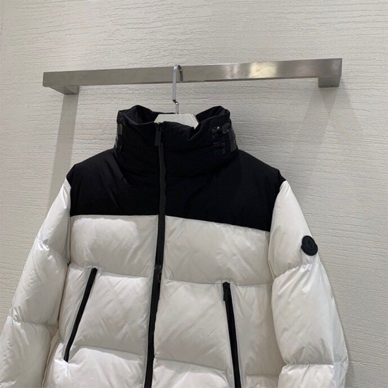 Moncler Jasione Kurze Daunenjacke in Weiß - EUR FASHION