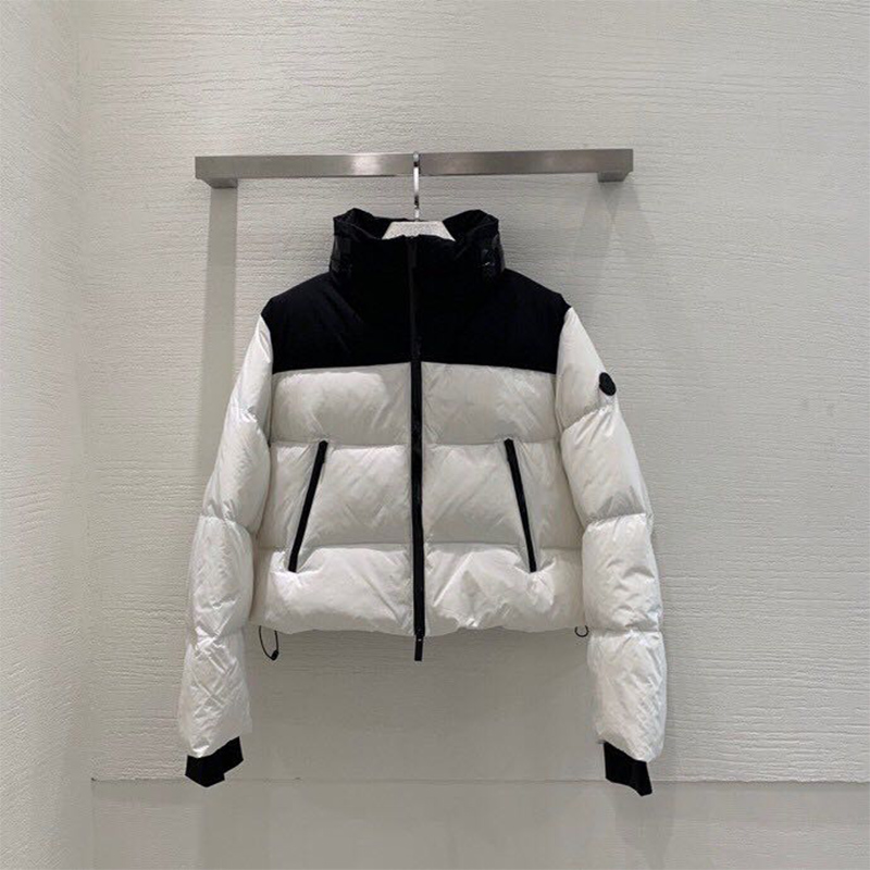 Moncler Jasione Kurze Daunenjacke in Weiß - EUR FASHION