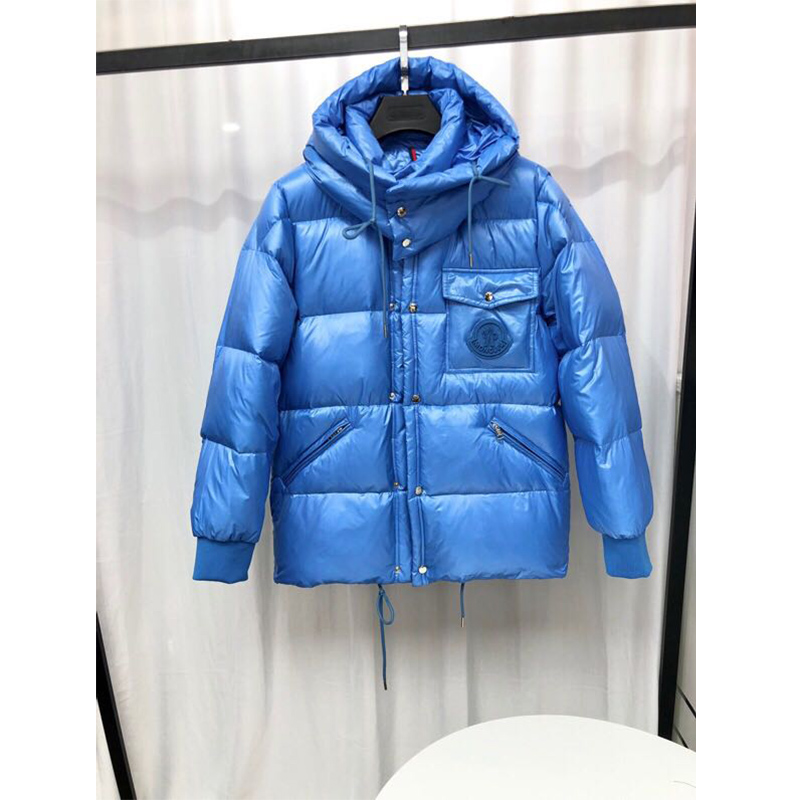 Moncler Lamentin Kurze Daunenjacke in Blau - EUR FASHION