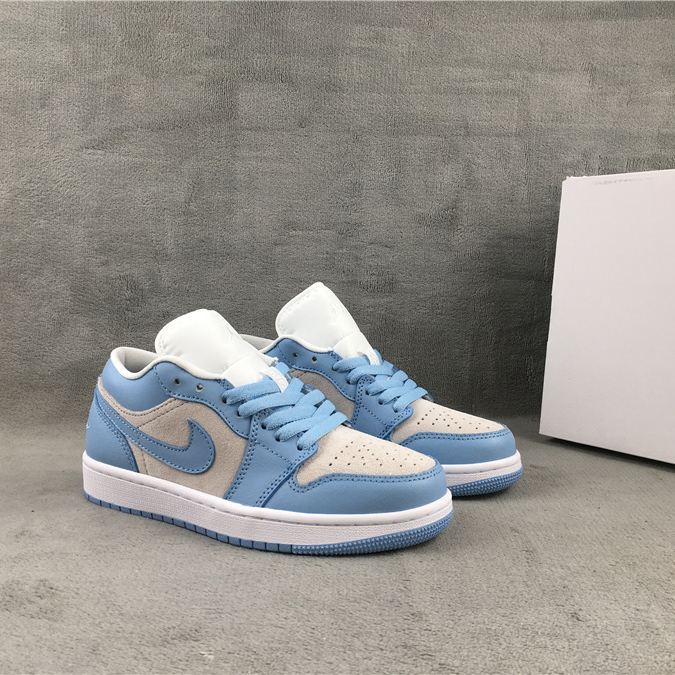 Nike Low Dunk Sneaker in Blau und Weiß - EUR FASHION