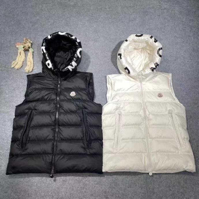 Moncler Weste in Schwarz - EUR FASHION