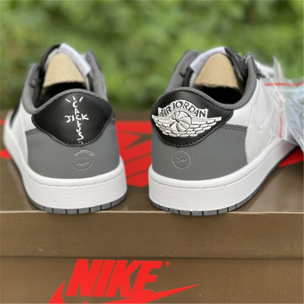 Jordan Travis Scott X AJ1 Low Sneaker in Grau/Schwarz CQ4277 008 - EUR FASHION