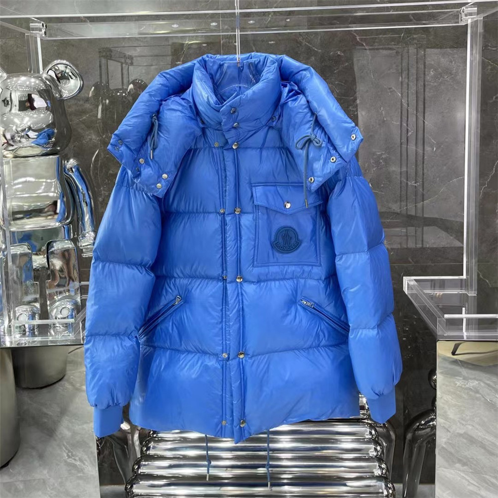 Moncler Lamentin Kurze Daunenjacke in Blau - EUR FASHION