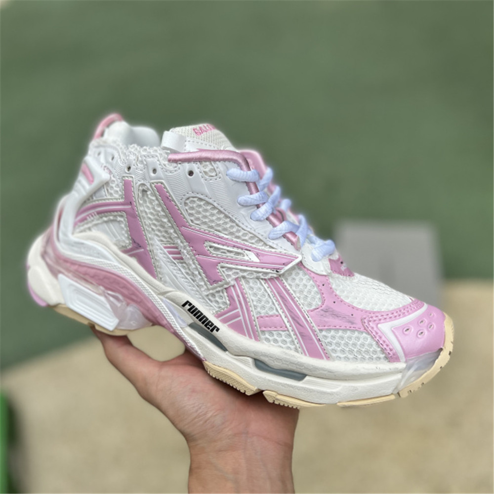 Balenciaga Track Sneaker in Kirschrosa - EUR FASHION