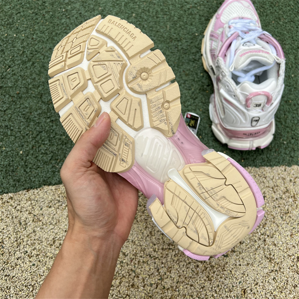 Balenciaga Track Sneaker in Kirschrosa - EUR FASHION