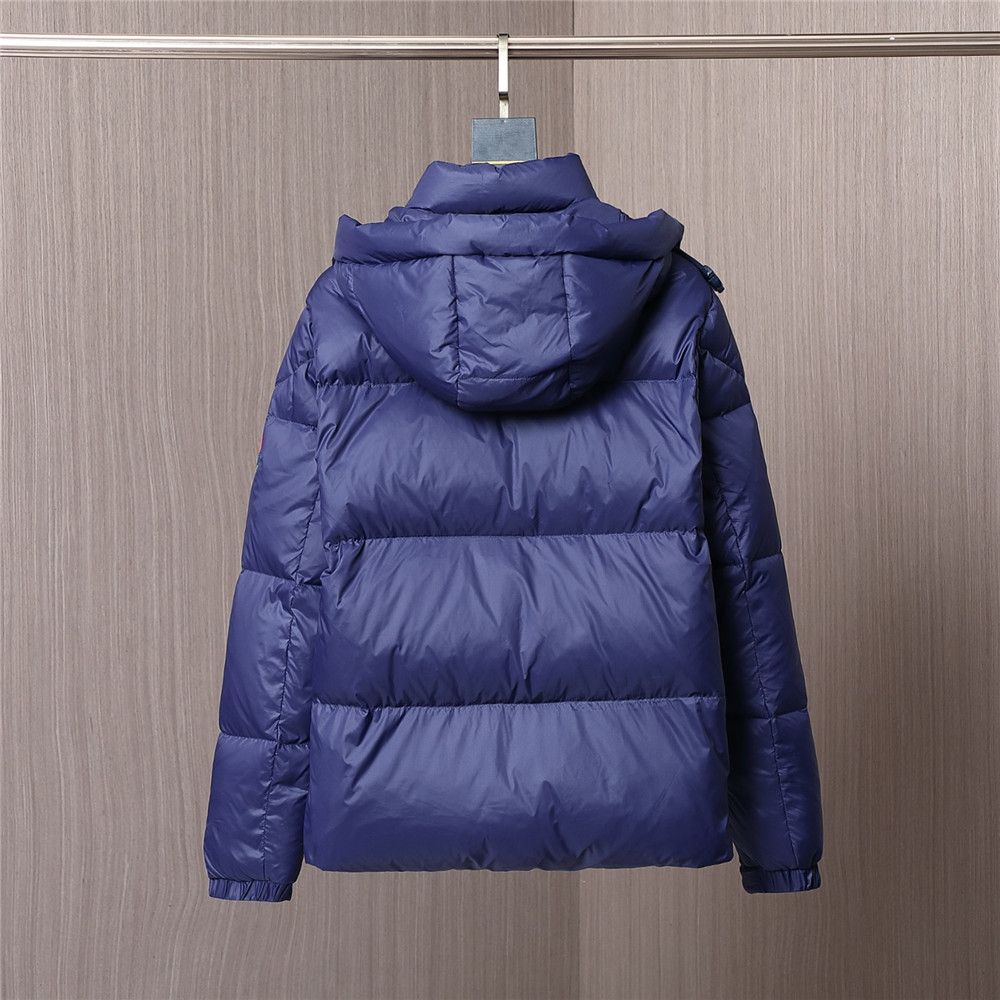 Moncler Montbéliard kurze Daunenjacke (blau) - EUR FASHION