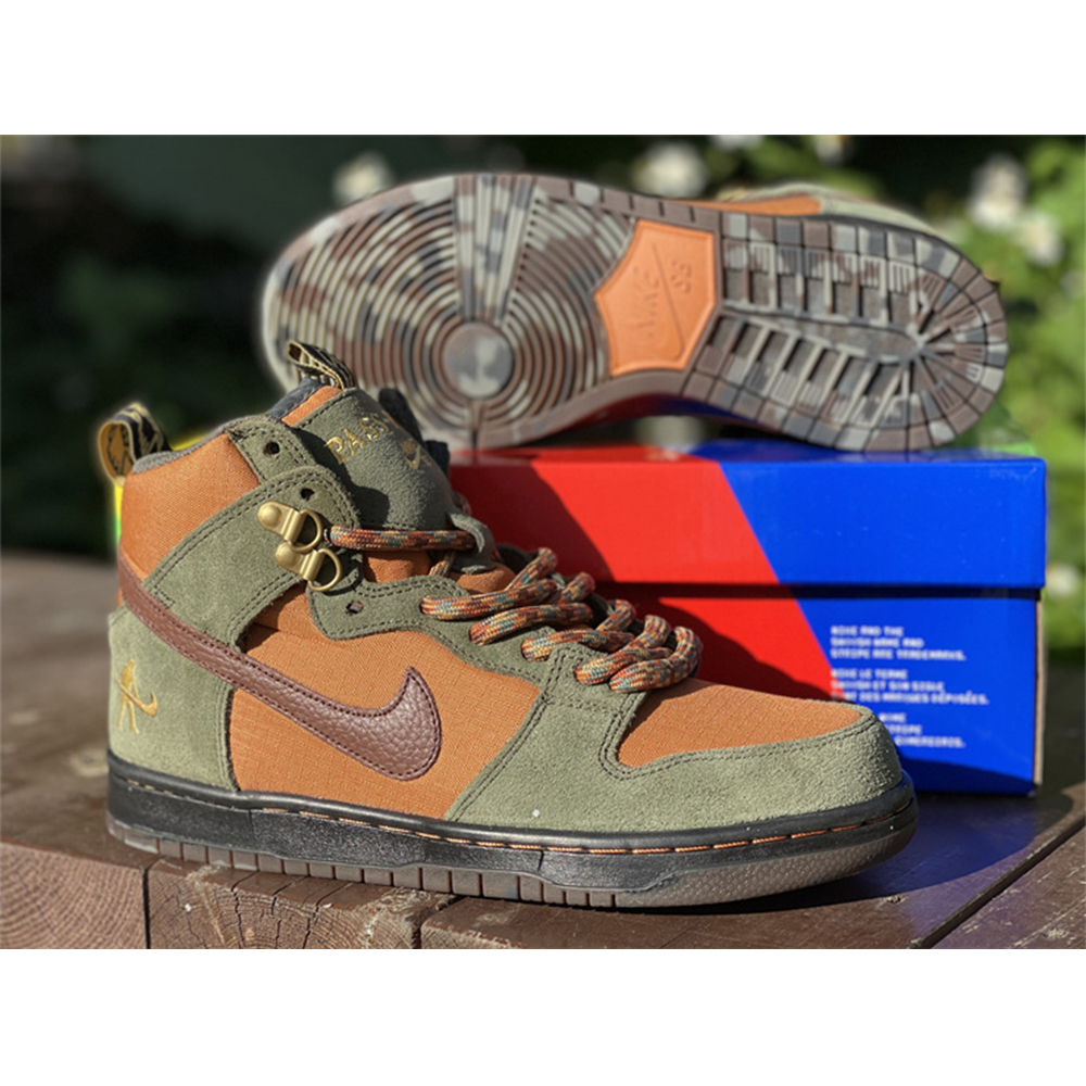 Pass~Port X Nike SB Dunk High „Workboot“ - EUR FASHION
