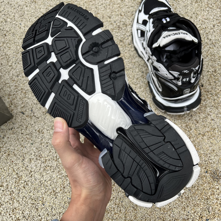 Balenciaga Herren-Runner-Sneaker in Weiß - EUR FASHION