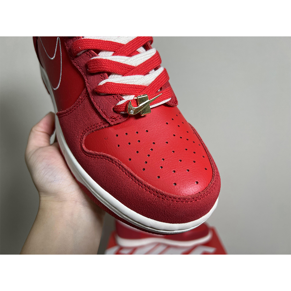 Nike Dunk High First Use Roter Sneaker - EUR FASHION