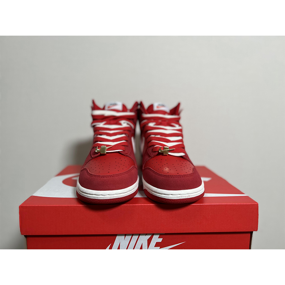 Nike Dunk High First Use Roter Sneaker - EUR FASHION