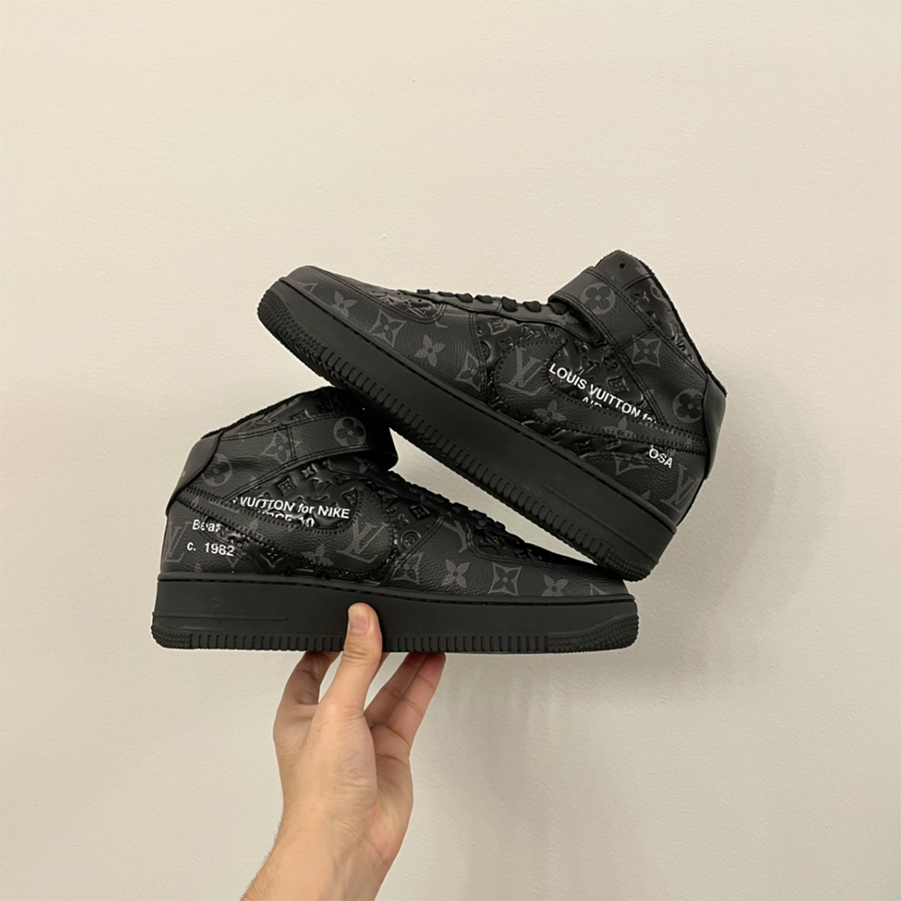 Louis Vuitton X Nike Air Force 1 Mid-Top-Sneaker in ganz Schwarz - EUR FASHION