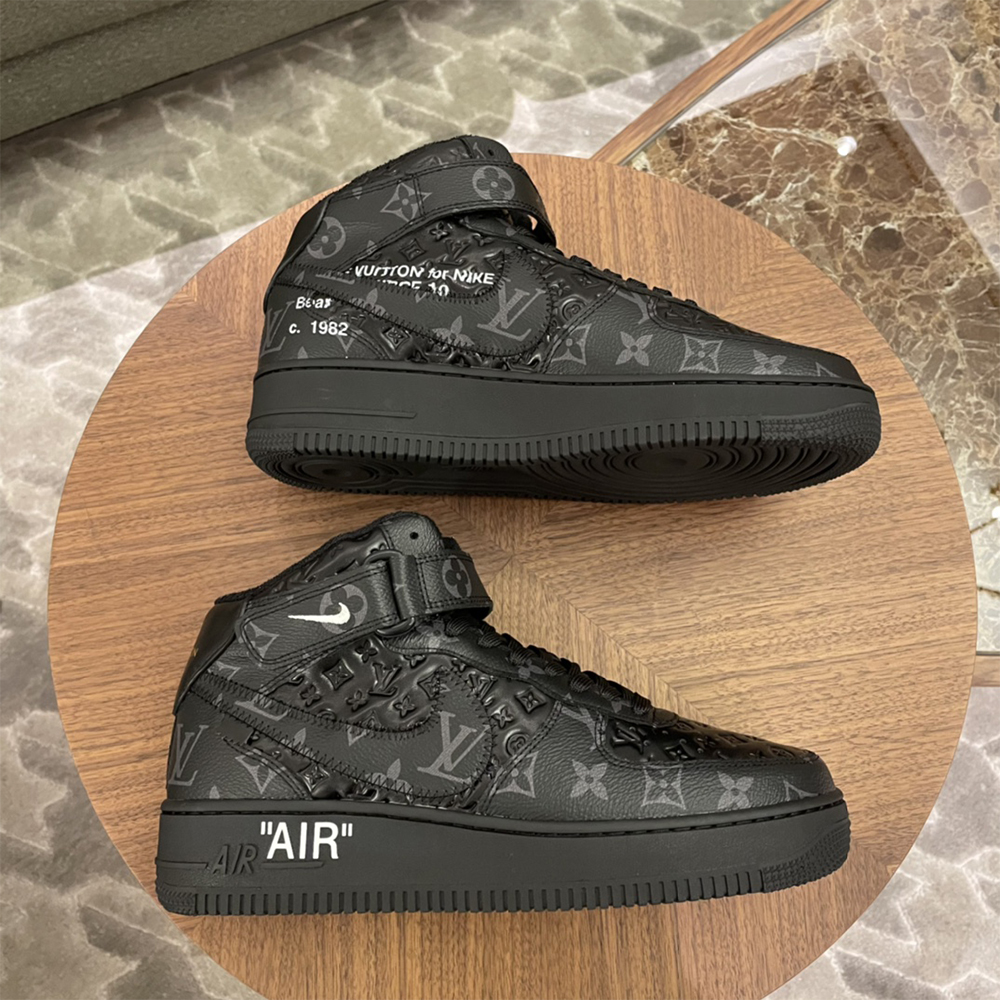 Louis Vuitton X Nike Air Force 1 Mid-Top-Sneaker in ganz Schwarz - EUR FASHION