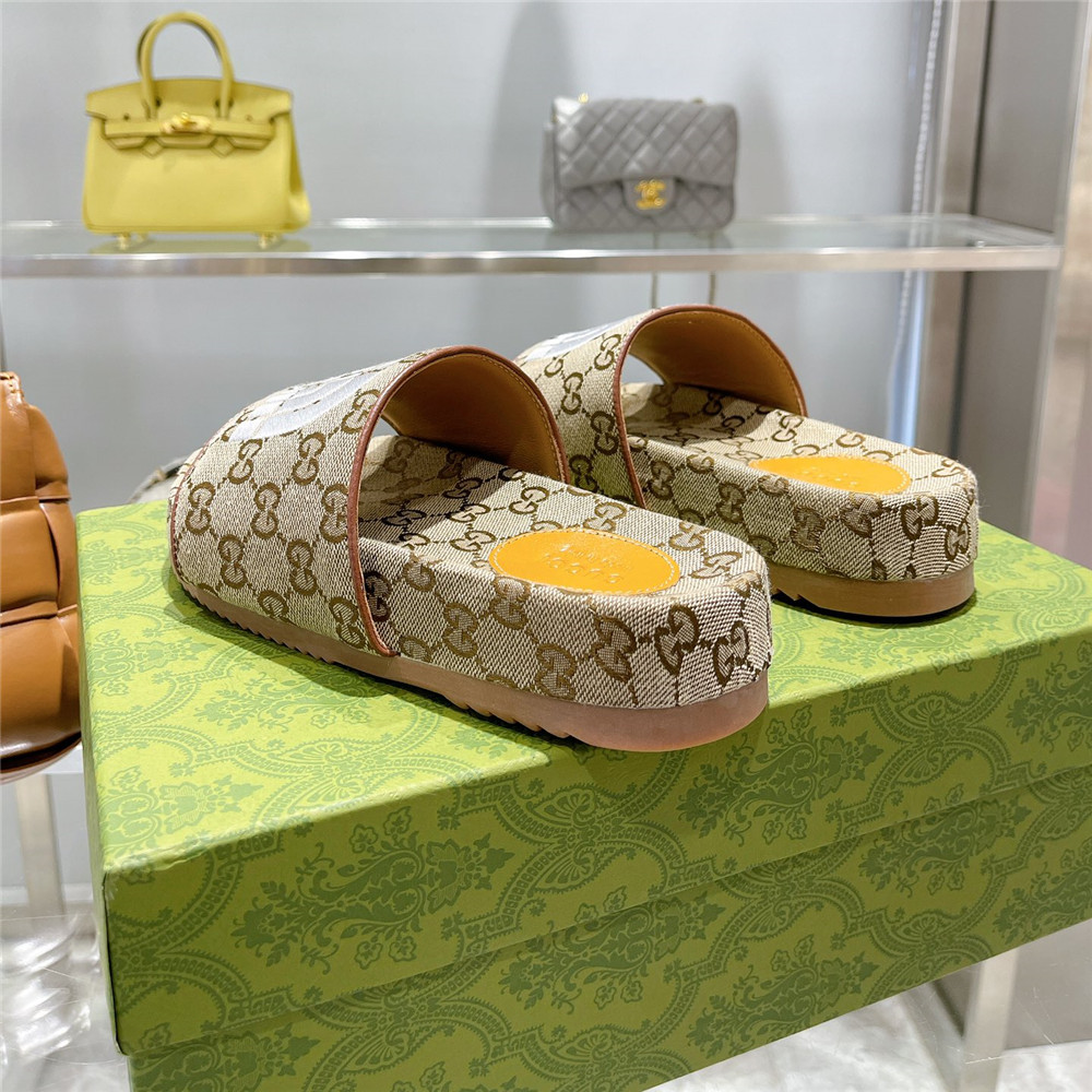 Gucci X The North Face GG-Logo-Slides - EUR FASHION