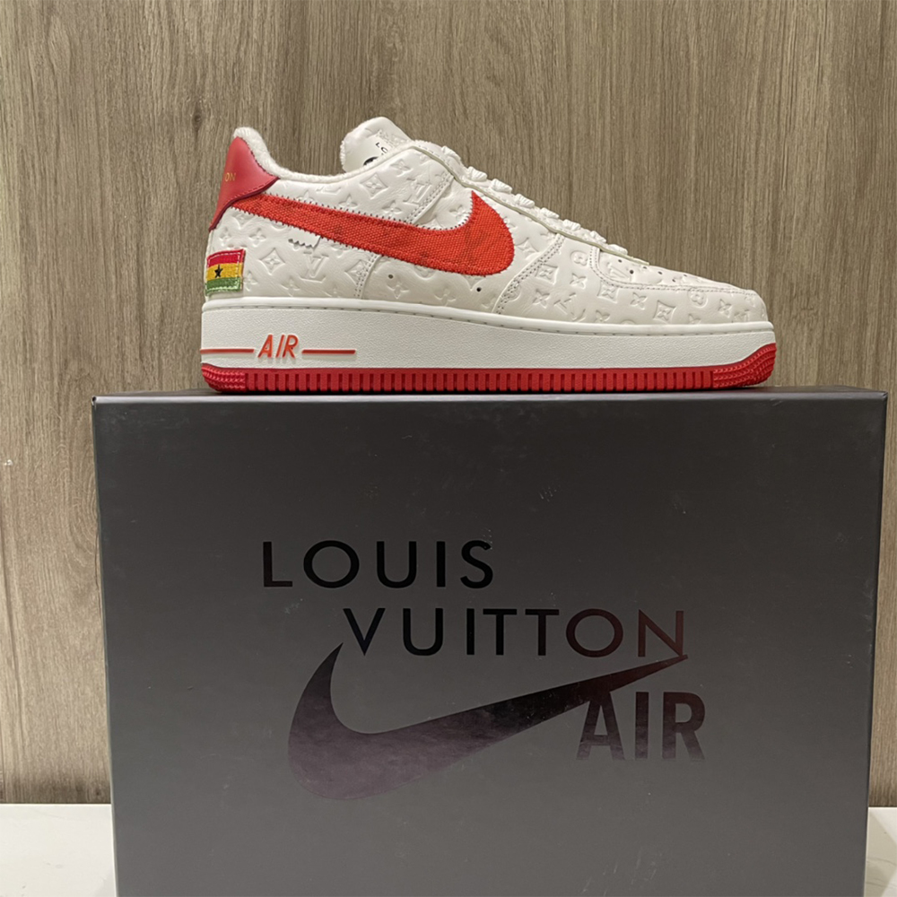Louis Vuitton X Nike Air Force 1 Sneaker in Weiß und Rot - EUR FASHION