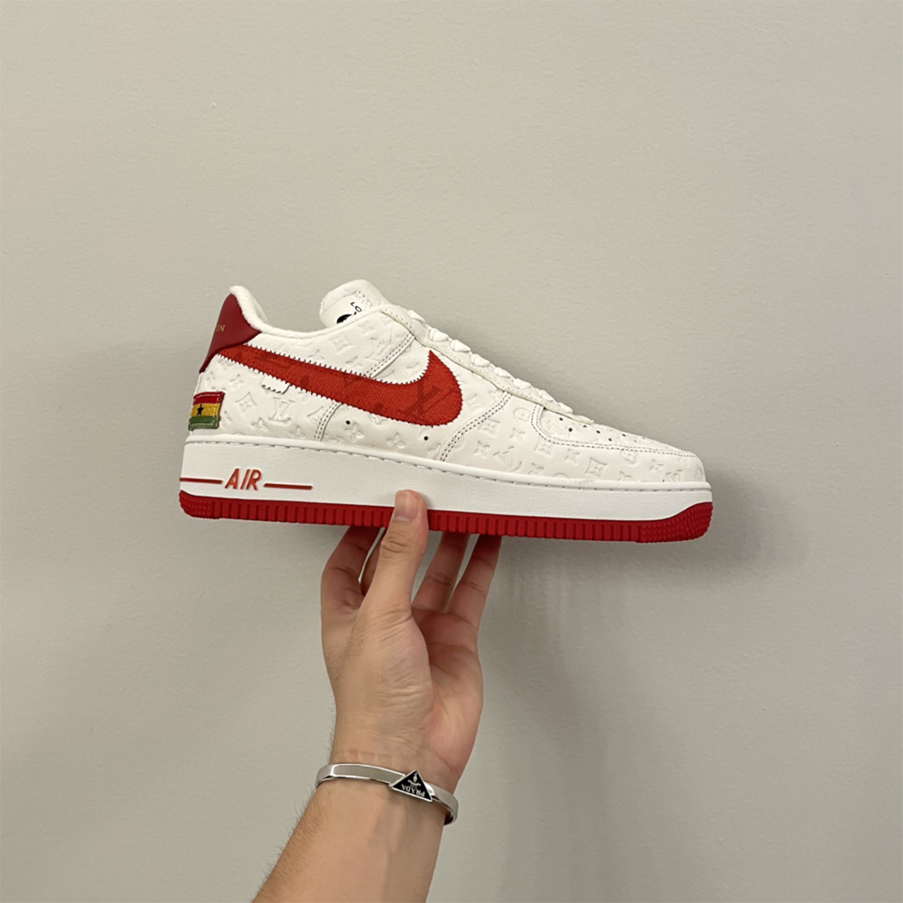 Louis Vuitton X Nike Air Force 1 Sneaker in Weiß und Rot - EUR FASHION