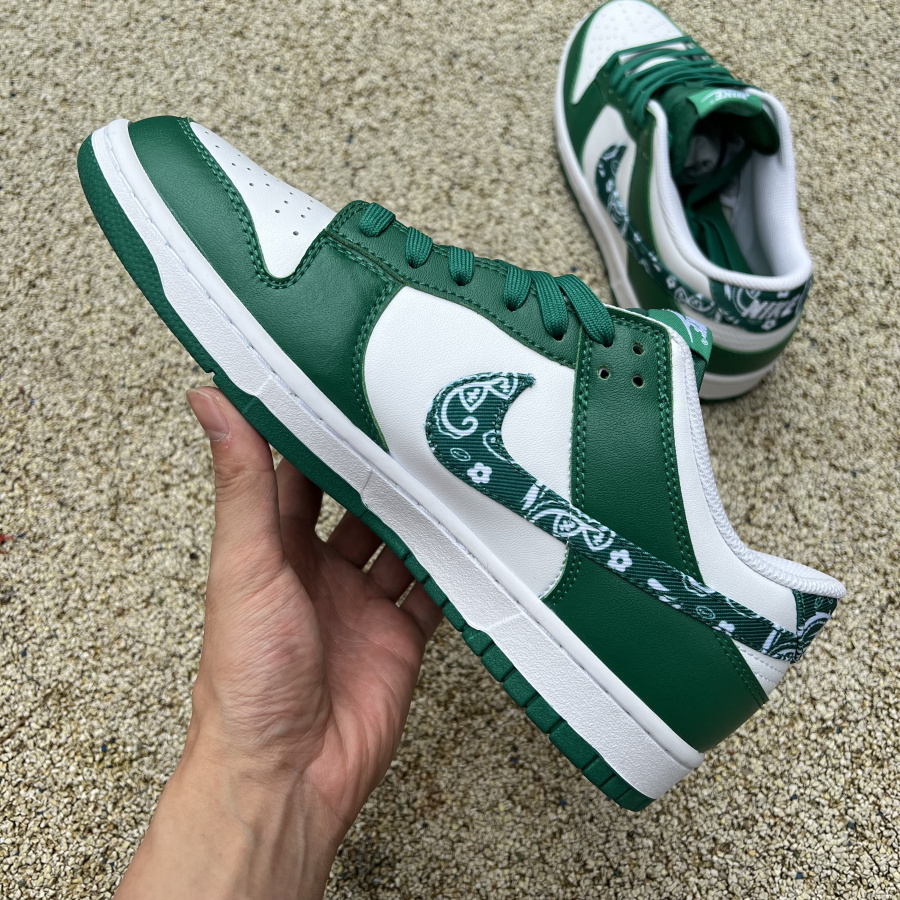 Nike Dunk Low ESS „Green Paisley“ Sneaker - EUR FASHION