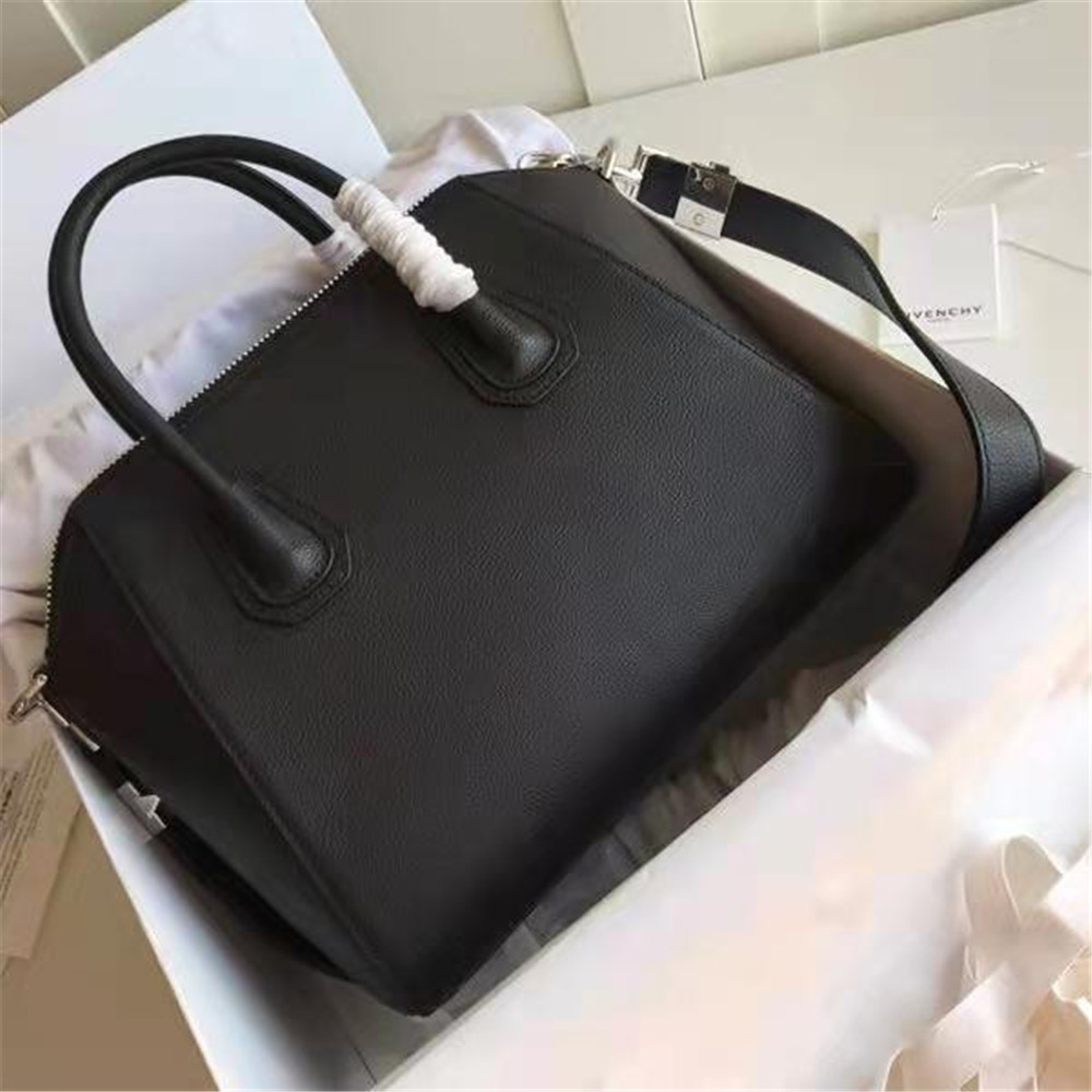 Schwarze Handtasche von Givenchy (28-34-25CM) - EUR FASHION