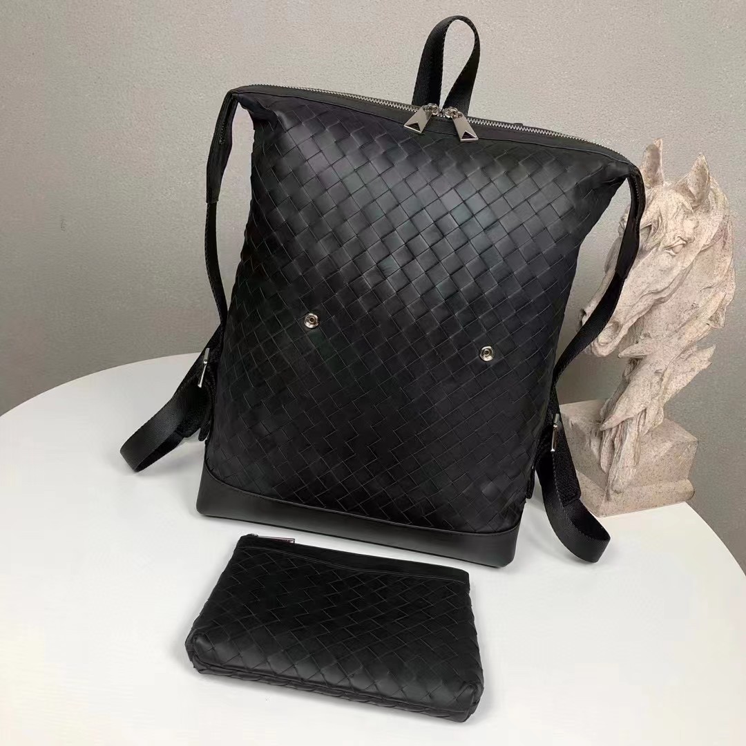 Bottega Veneta Rucksack - EUR FASHION