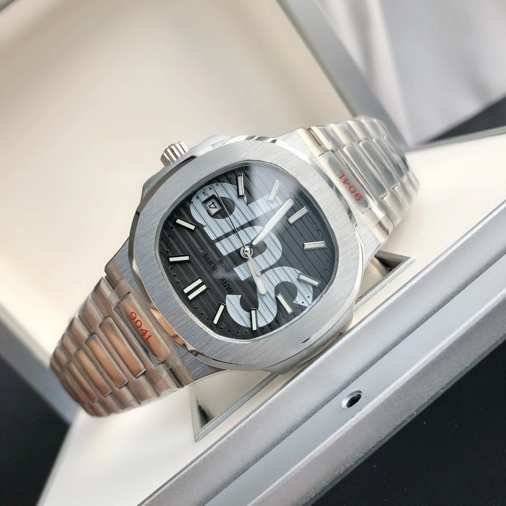 Patek Philipps Sa X Supreme Uhr - EUR FASHION