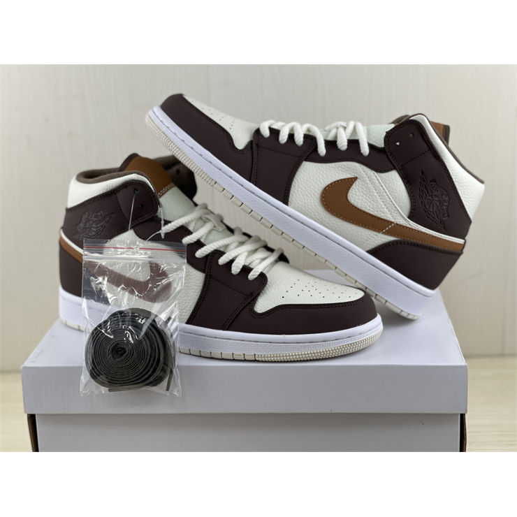 Jordan AJ1 Mid Sneaker DO6699-200 - EUR FASHION