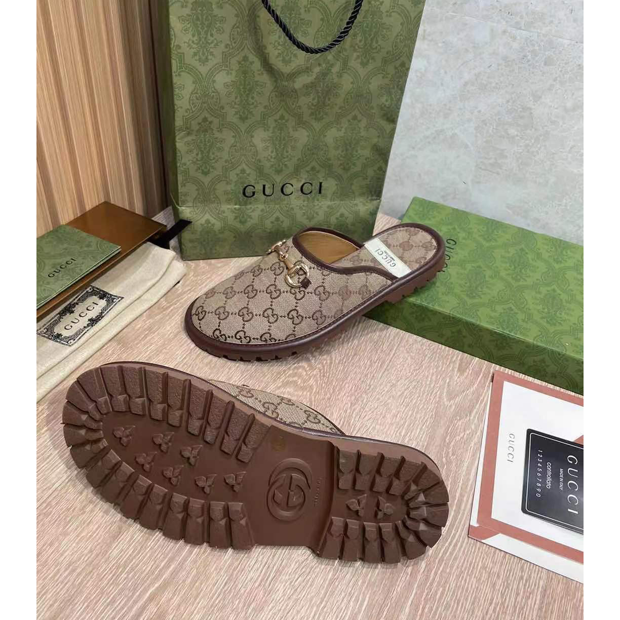 Gucci Beige & Braune GG Horsebit Slip-On-Loafer - EUR FASHION