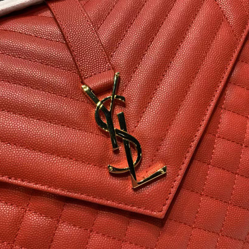 Große Saint Laurent Envelope-Tasche aus geprägtem Matelasse-Leder mit Grain-de-Poudre-Prägung - EUR FASHION