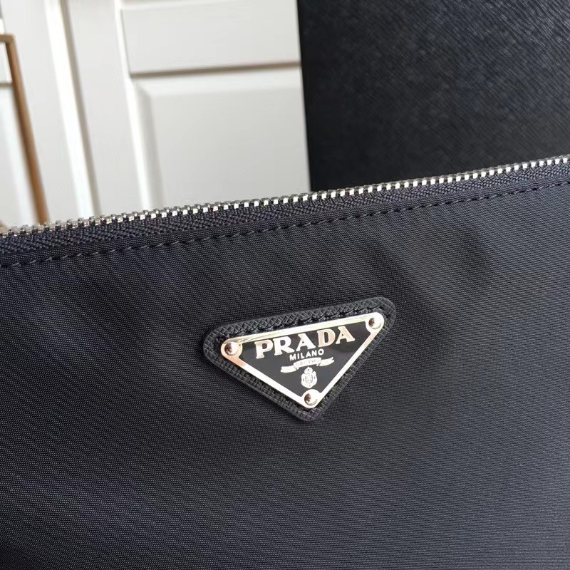 Prada Flachbeutel Schwarz 28-18-1CM - EUR FASHION