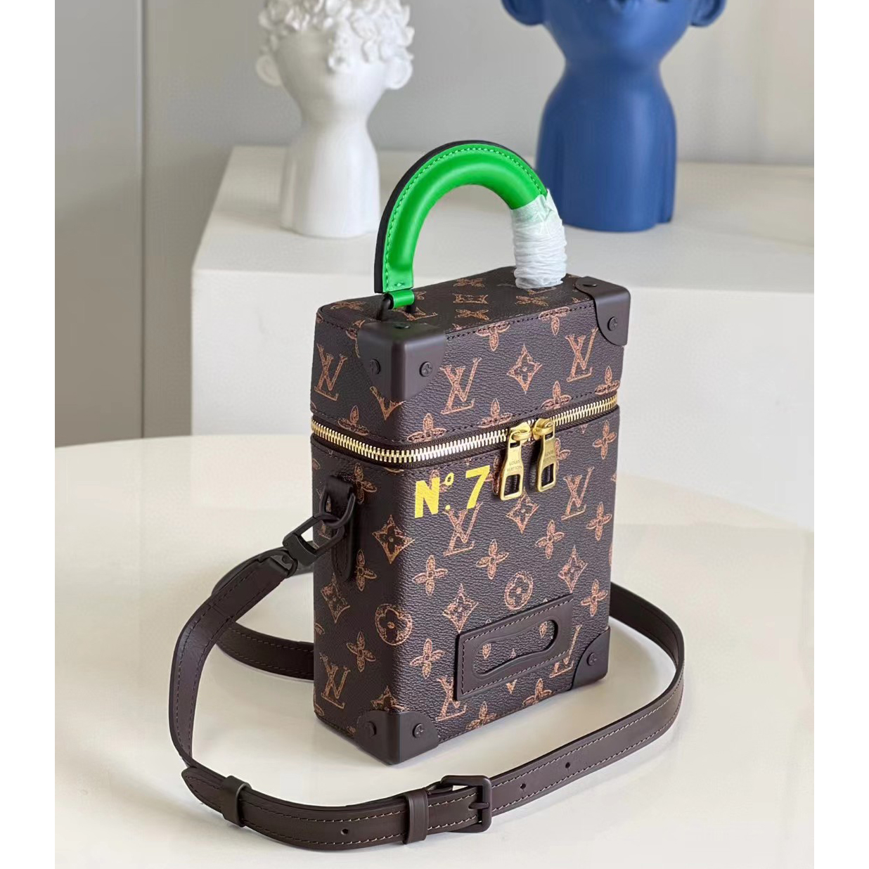 Louis Vuitton Vertical Box Trunk Handtasche (15,5-22-7,5 CM) - EUR FASHION