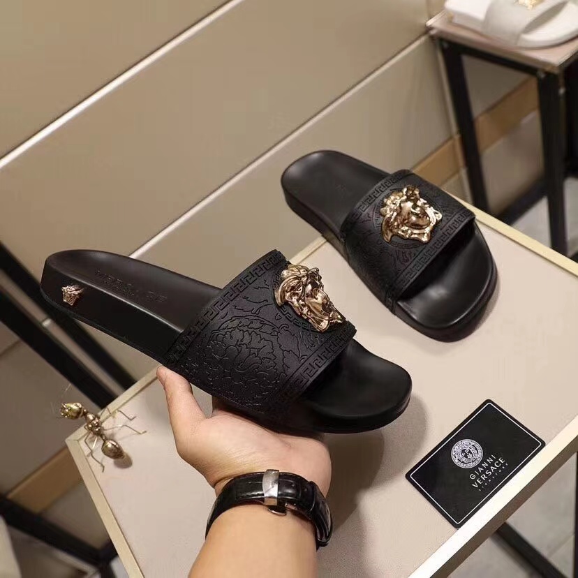Versace Barock-Medusa-Slides - EUR FASHION