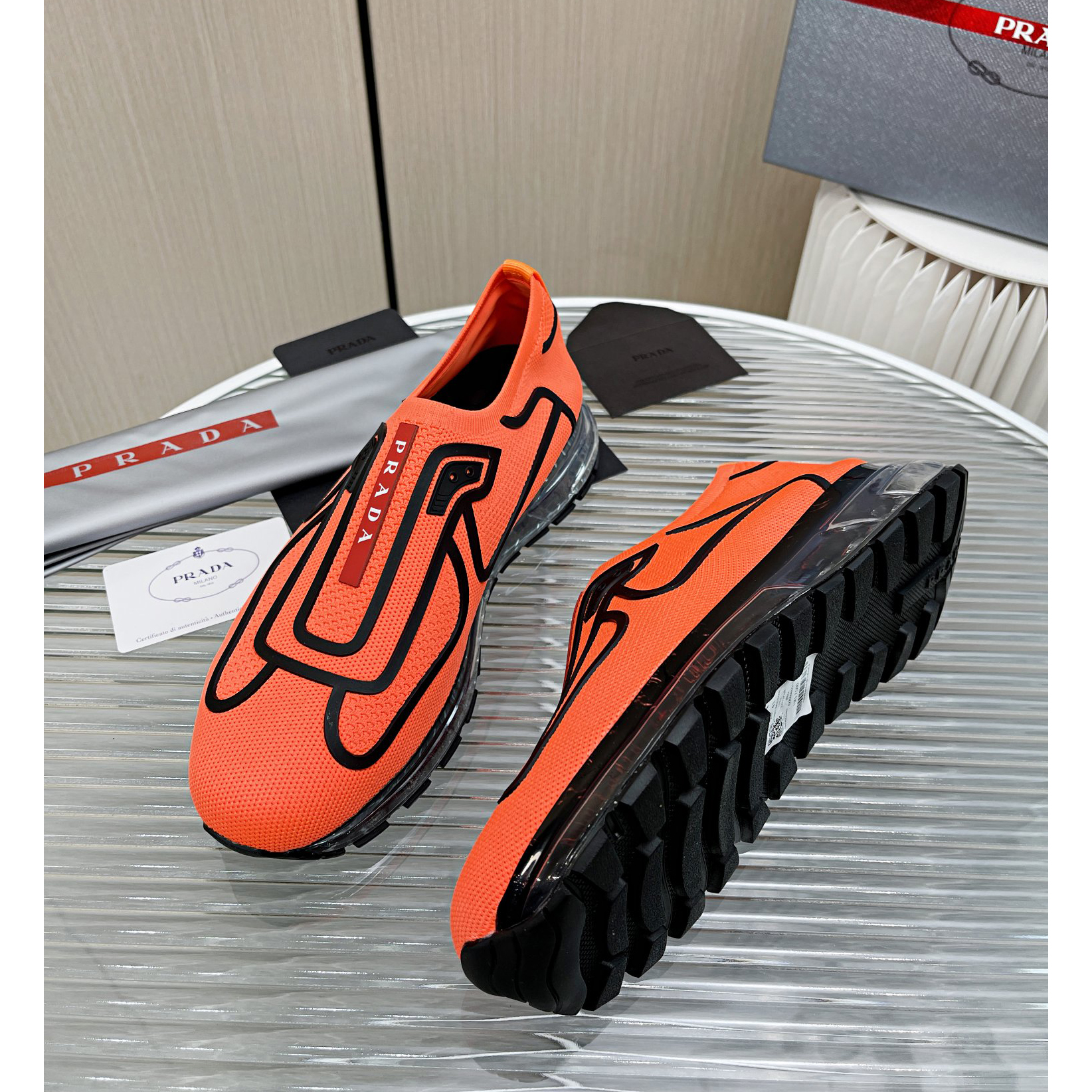 Prada-Logo-Sneaker - EUR FASHION