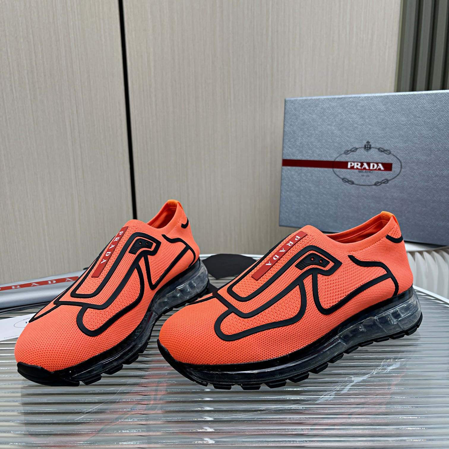 Prada-Logo-Sneaker - EUR FASHION