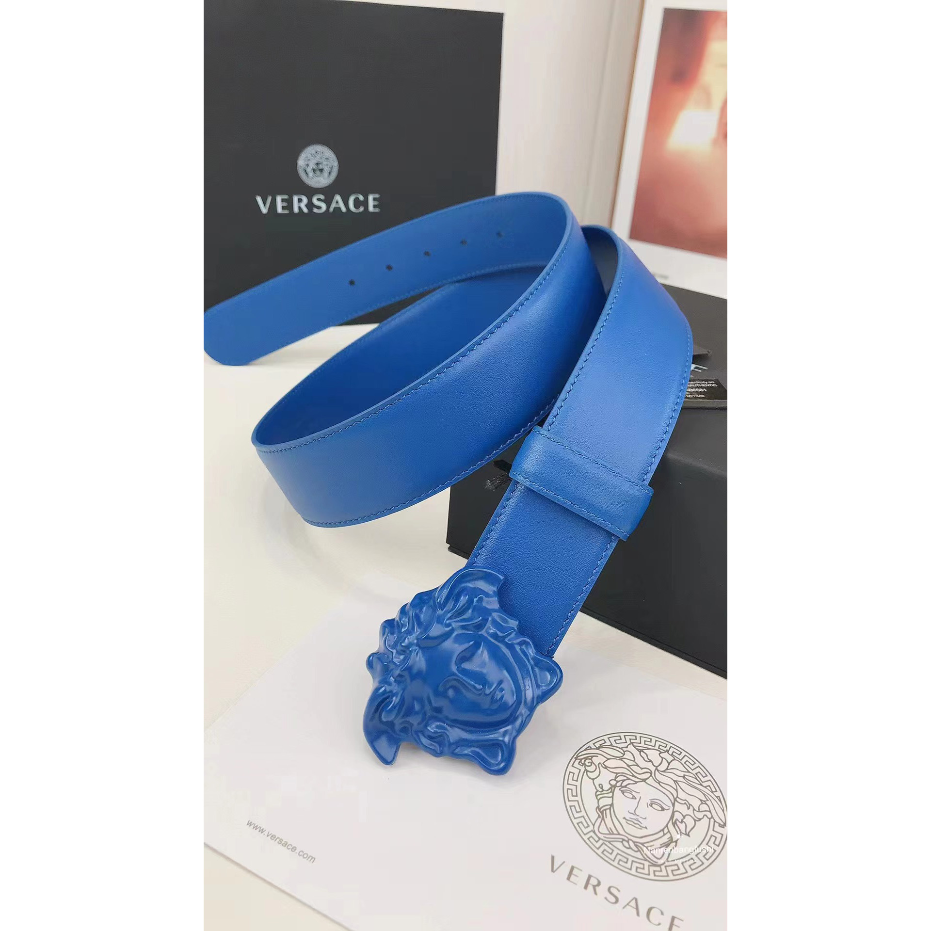 Versace Medusa Head Herrenmode-Gürtel in Blau - EUR FASHION