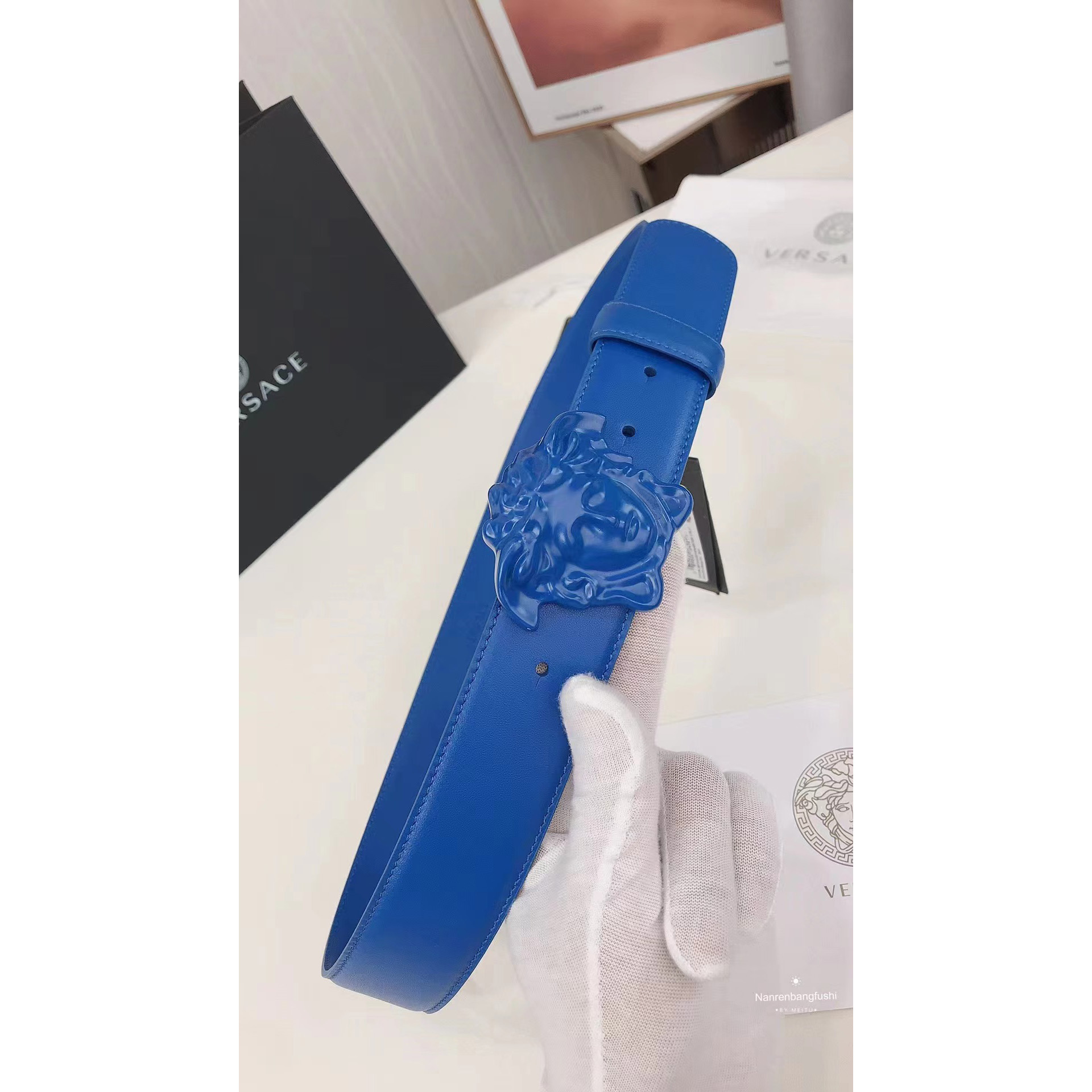 Versace Medusa Head Herrenmode-Gürtel in Blau - EUR FASHION