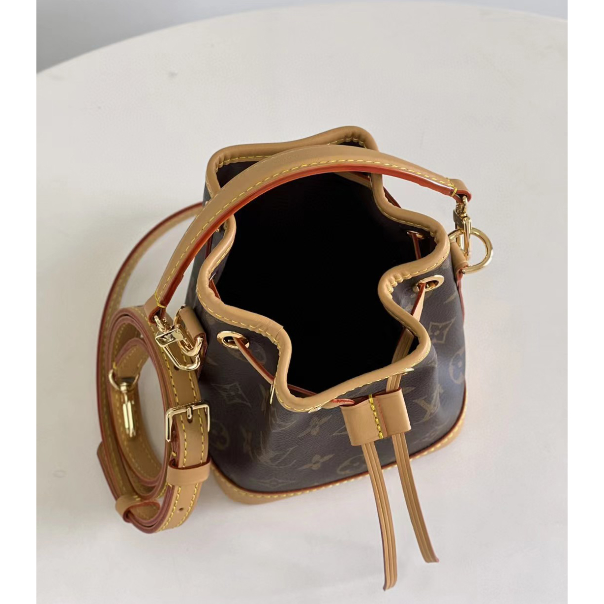 Louis Vuitton Nano Noe Tasche (13-16-10CM) - EUR FASHION