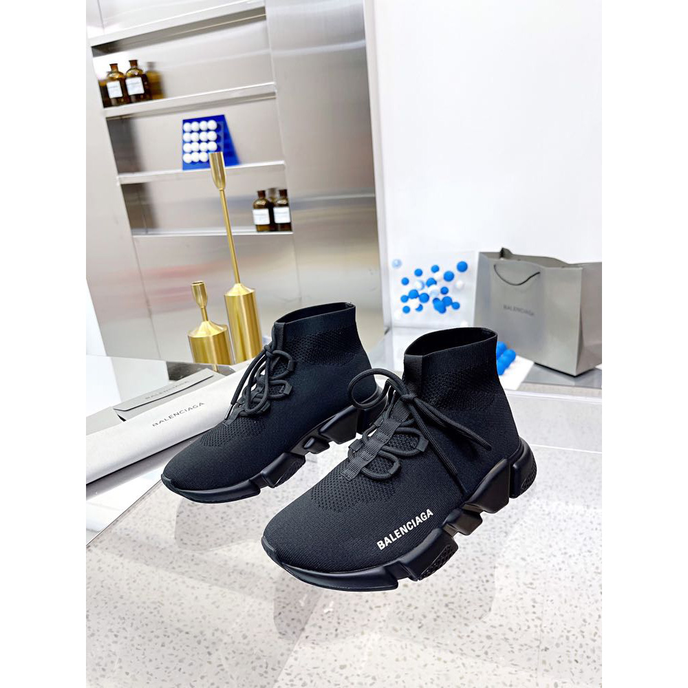 Balenciaga Speed-Schnürsneaker für Herren in Schwarz - EUR FASHION