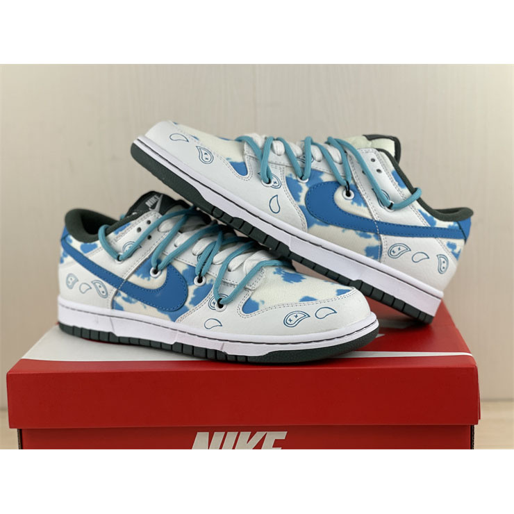 Nike Dunk SE Low Sneaker DH0957-100 - EUR FASHION