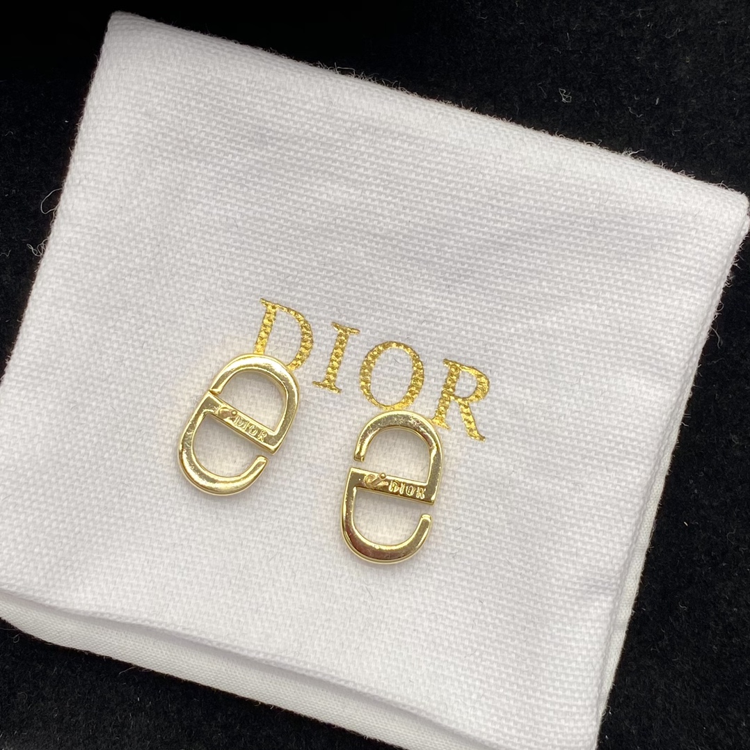 Dior „CD“-Ohrringe - EUR FASHION