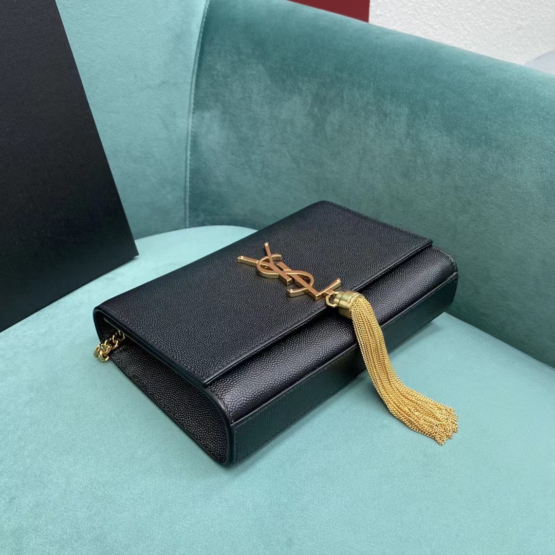 Saint Laurent Umschlagtasche in Schwarz (20–12,5–5 cm) - EUR FASHION