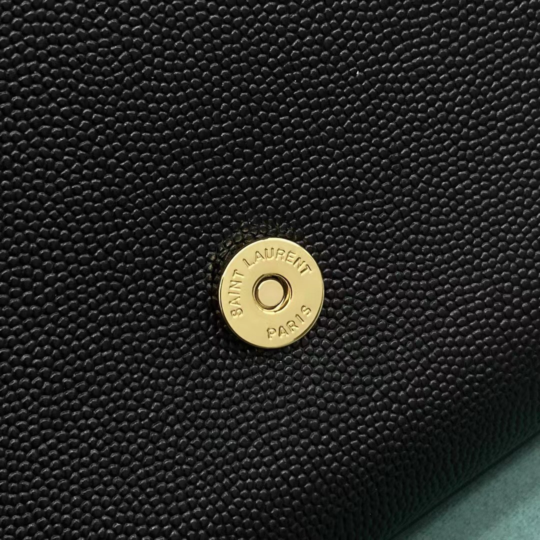 Saint Laurent Umschlagtasche in Schwarz (20–12,5–5 cm) - EUR FASHION