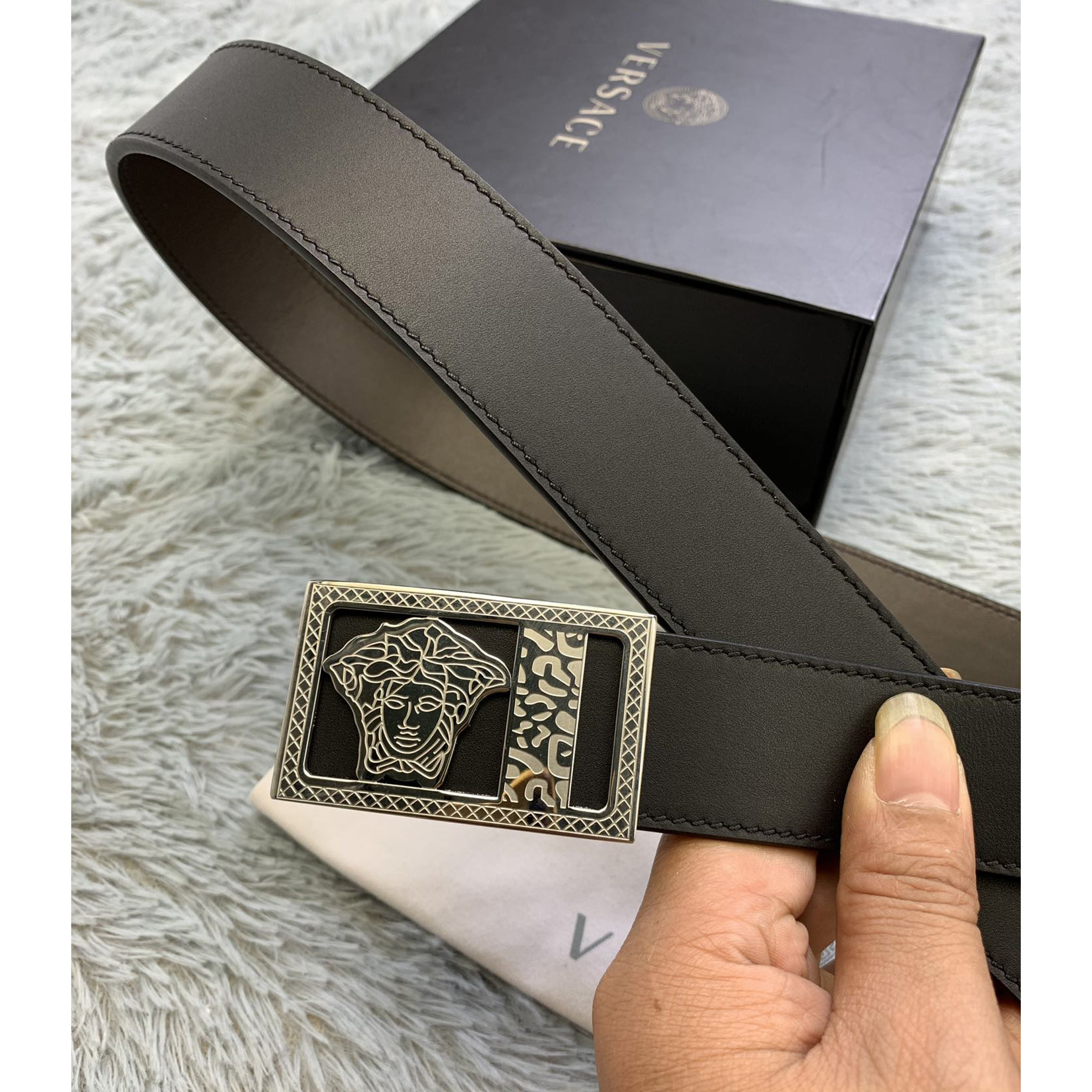 Versace Medusa-Kopf-Ledergürtel 35 mm - EUR FASHION