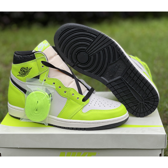 Air Jordan 1 High OG „Volt“ Sneakers 555088-702 - EUR FASHION